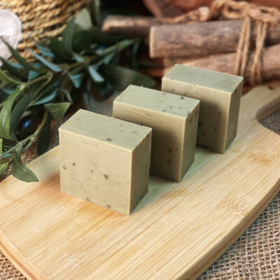 Bulk handmade whitening and nourishing bar soaps