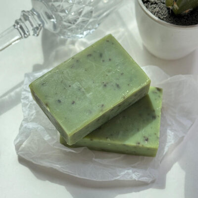 Bulk handmade whitening and nourishing bar soaps