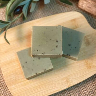 Bulk handmade whitening and nourishing bar soaps
