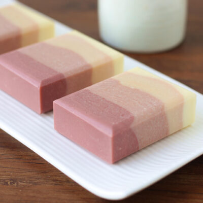 Handmade facial cleansing natural soap bulk supply