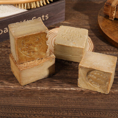 Handmade facial cleansing natural soap bulk supply
