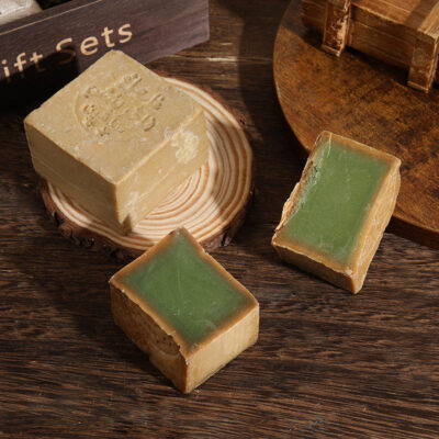Handmade facial cleansing natural soap bulk supply