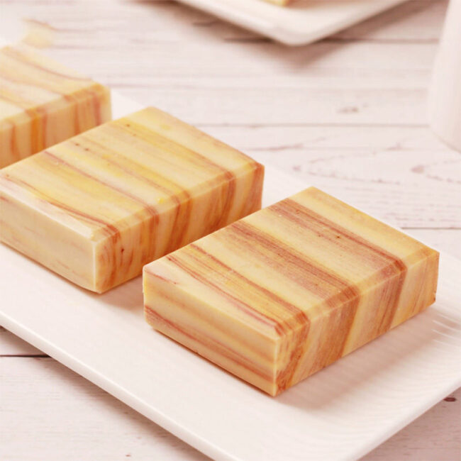 Deep cleansing natural organic soap for oil control skincare