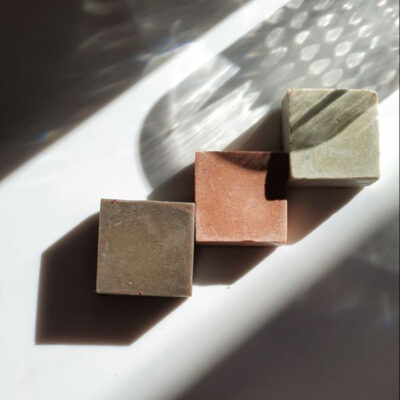 High-quality moisturizing natural soap for skincare use