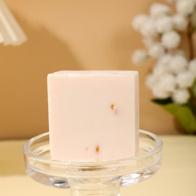 Organic rice milk natural soap for moisturizing and whitening skin