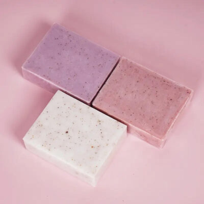 Cleansing organic whitening bar soap for bright and healthy skin